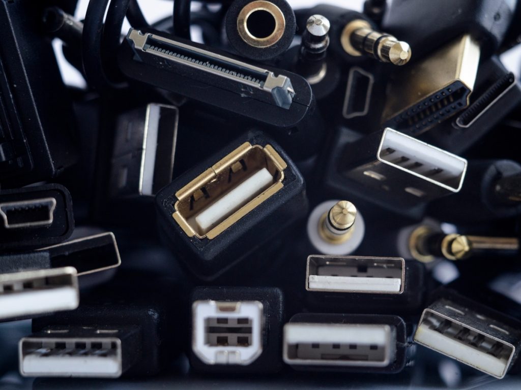AB’den Apple’a USB-C kararı: Teknolojide rekabet ortadan kalkıyor
