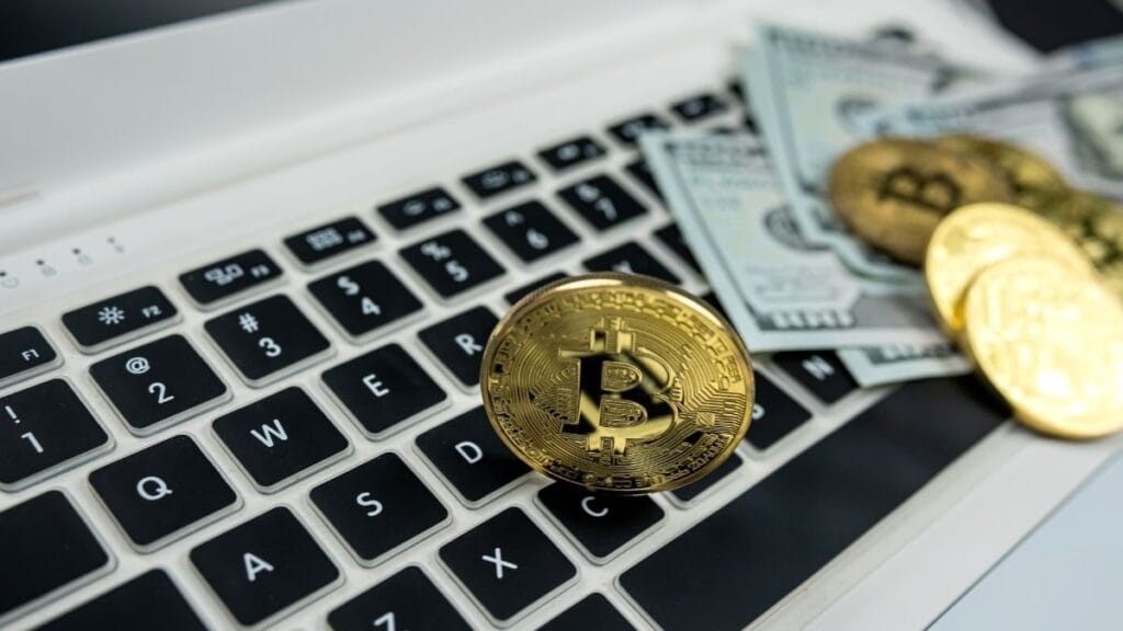 Bitcoin 100 bin doların üzerinde tutunabilecek mi?