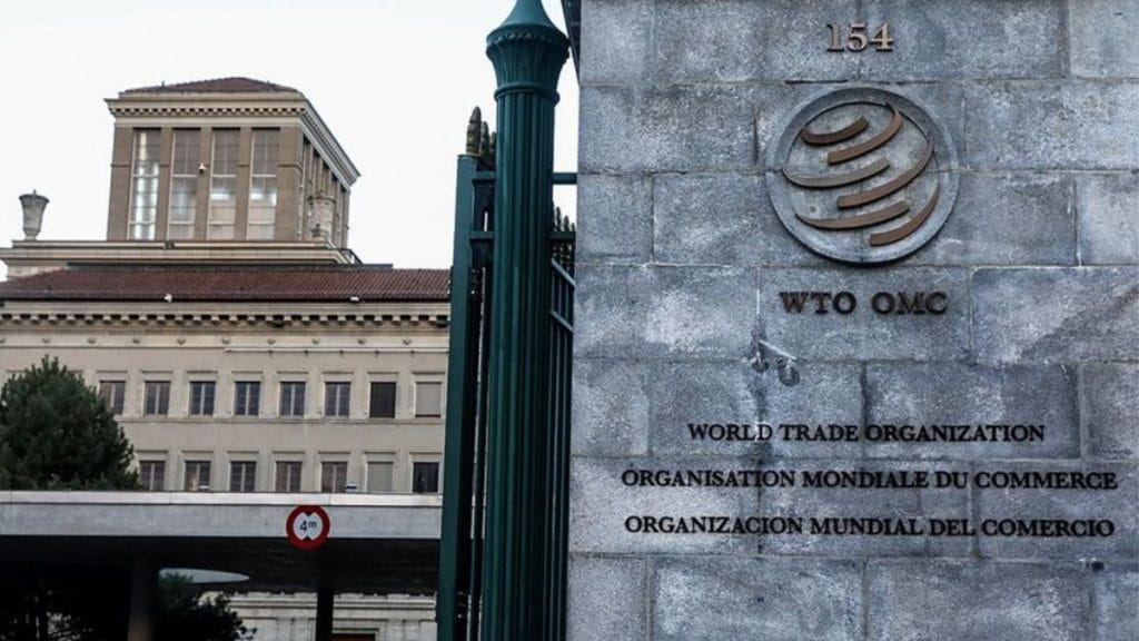 DTÖ, küresel ticaret için büyüme tahminini yükseltti
