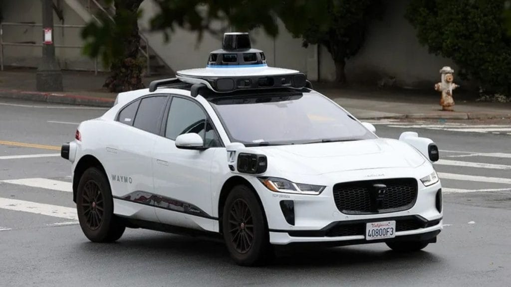 ABD’li robotaksi şirketi İngiltere’ye geliyor